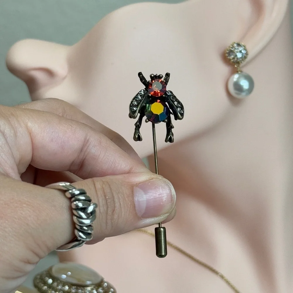 ⚜️❤️‍🔥 Colorful Insect Brooch Pin 🪰💎
